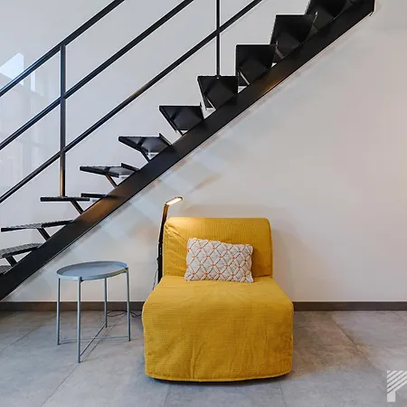 Fuzja Graphite Loft By Lookap Lägenhet *